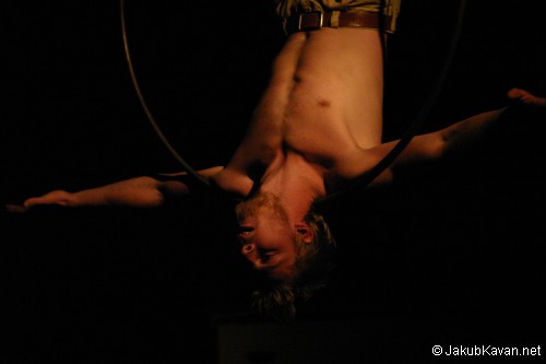 Nad strechy - repriza