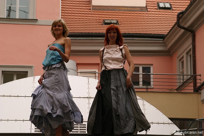 Zlomvaz 2009 - módní přehlídka Raj.da