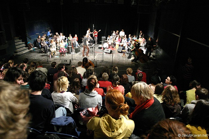 Sometimes Orchestra v DISKu