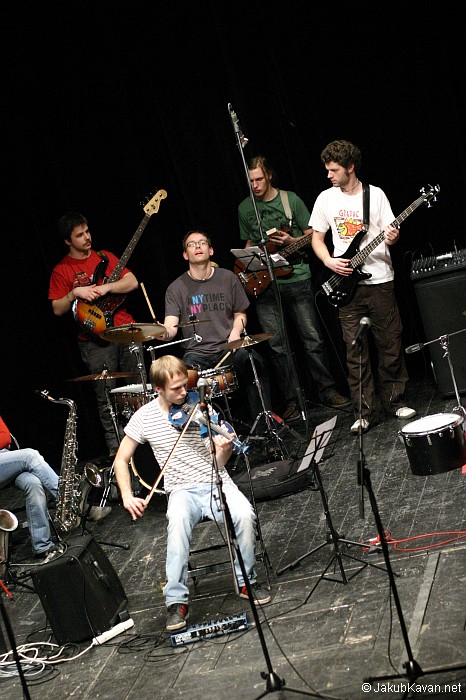 Sometimes Orchestra v DISKu