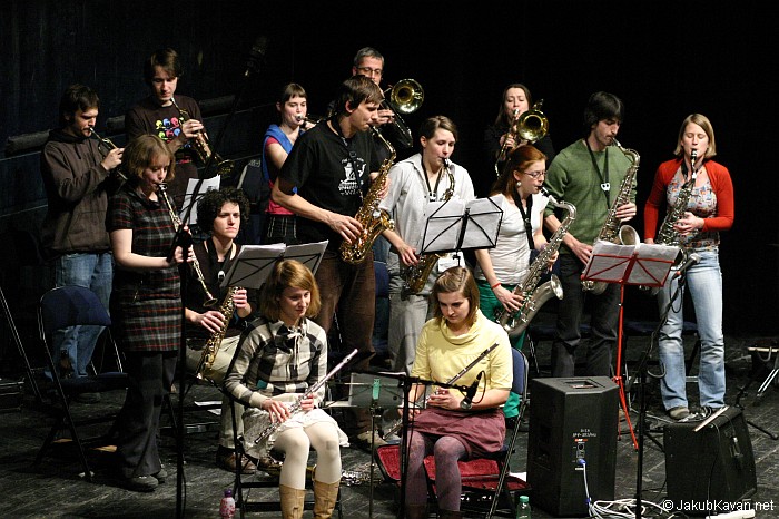 Sometimes Orchestra v DISKu