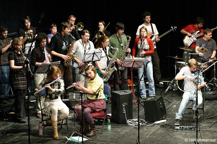 Sometimes Orchestra v DISKu