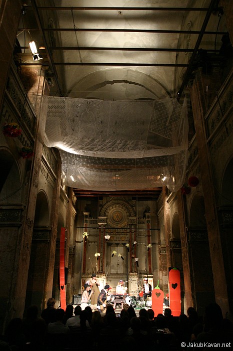 Korjen v synagoze