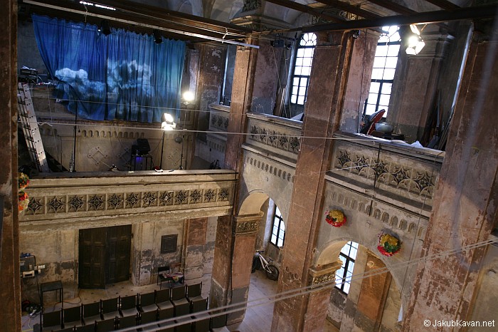 Korjen v synagoze