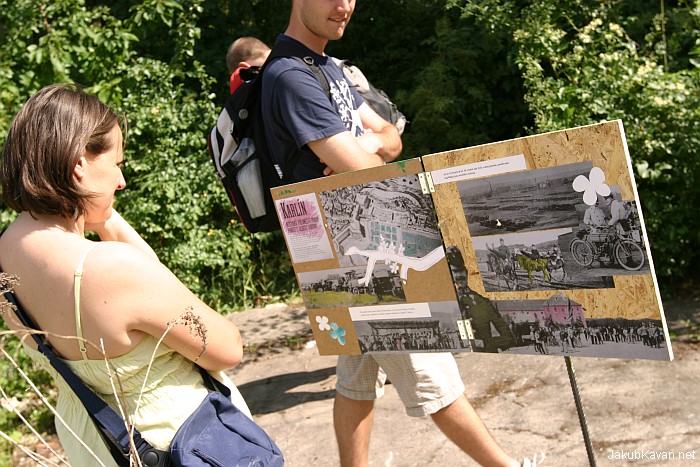 Site-specific Karlin