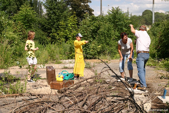 Site-specific Karlin