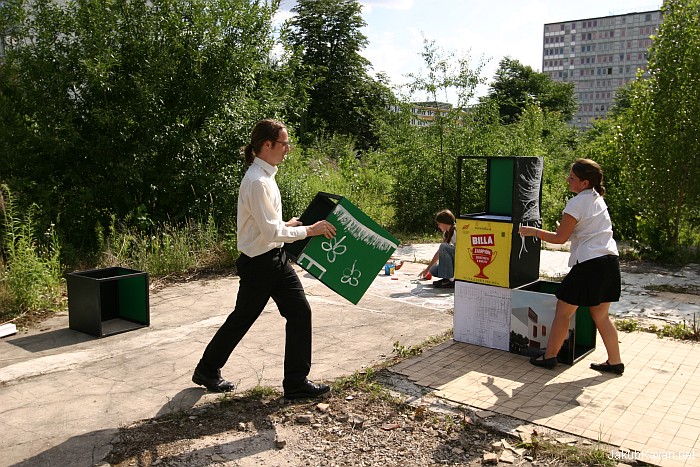 Site-specific Karlin