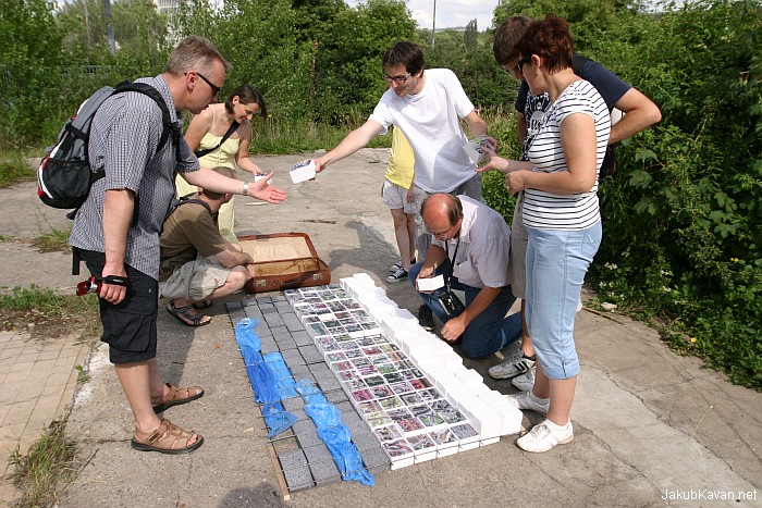 Site-specific Karlin