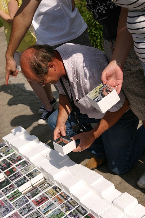 Site-specific Karlin