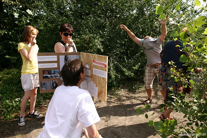 Site-specific Karlin
