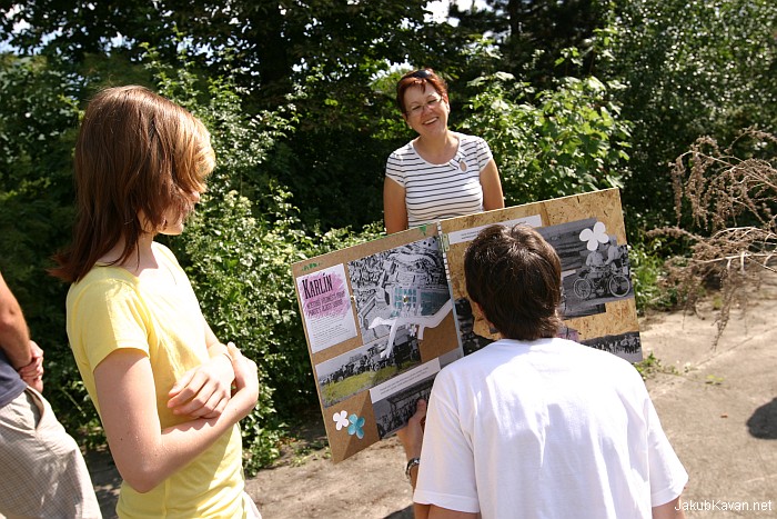 Site-specific Karlin