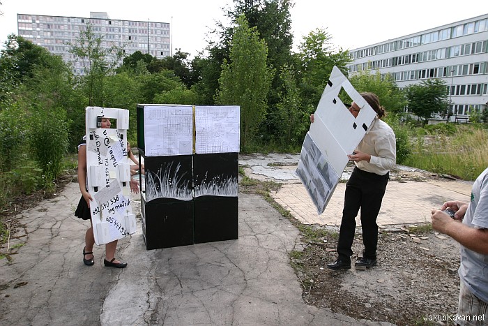 Site-specific Karlin