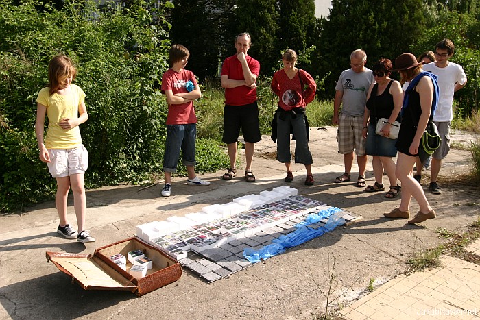 Site-specific Karlin